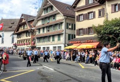 Int. Trachtenfest Menzingen 2016